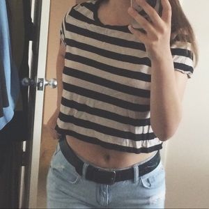 Black and white stripped crop top